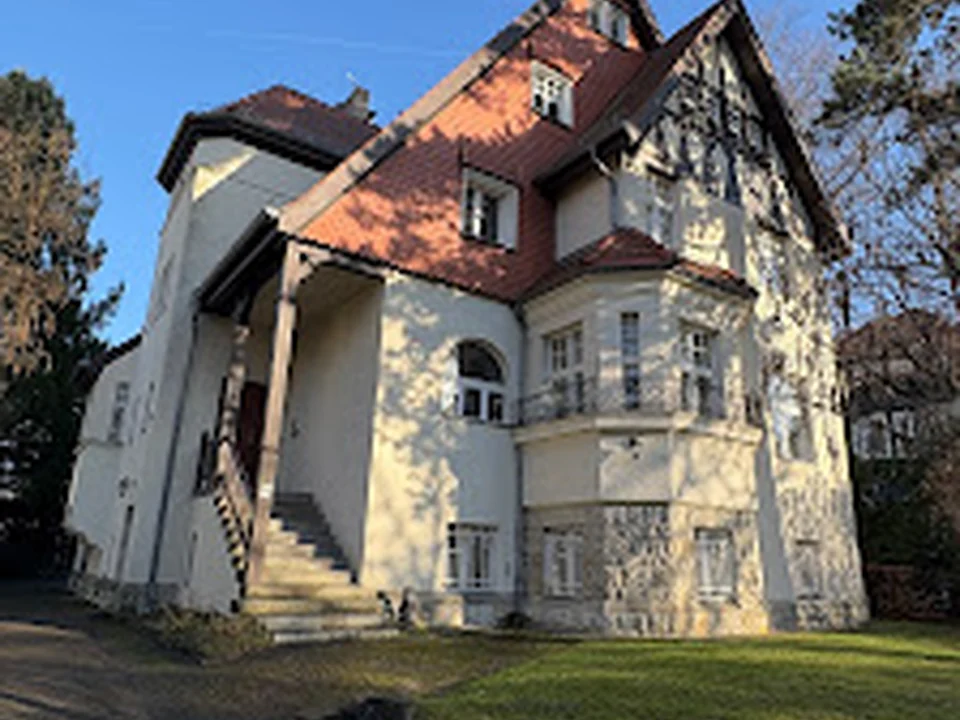 FRESHWATERS Rechtsanwaltsgesellschaft mbH - Sanierung, Insolvenzanwalt und Wirtschaftsrecht