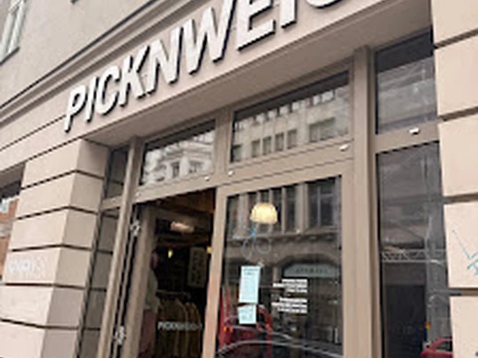 PICKNWEIGHT - VINTAGE + SECONDHAND, Berlin