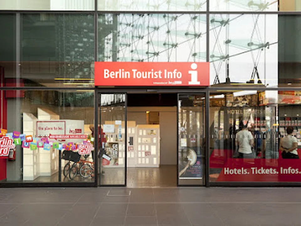 Berlin Tourist Info im Hauptbahnhof