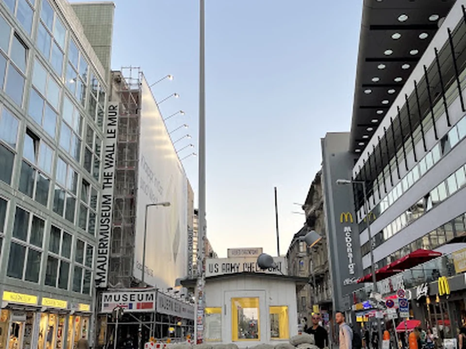 Checkpoint Charlie, Berlin