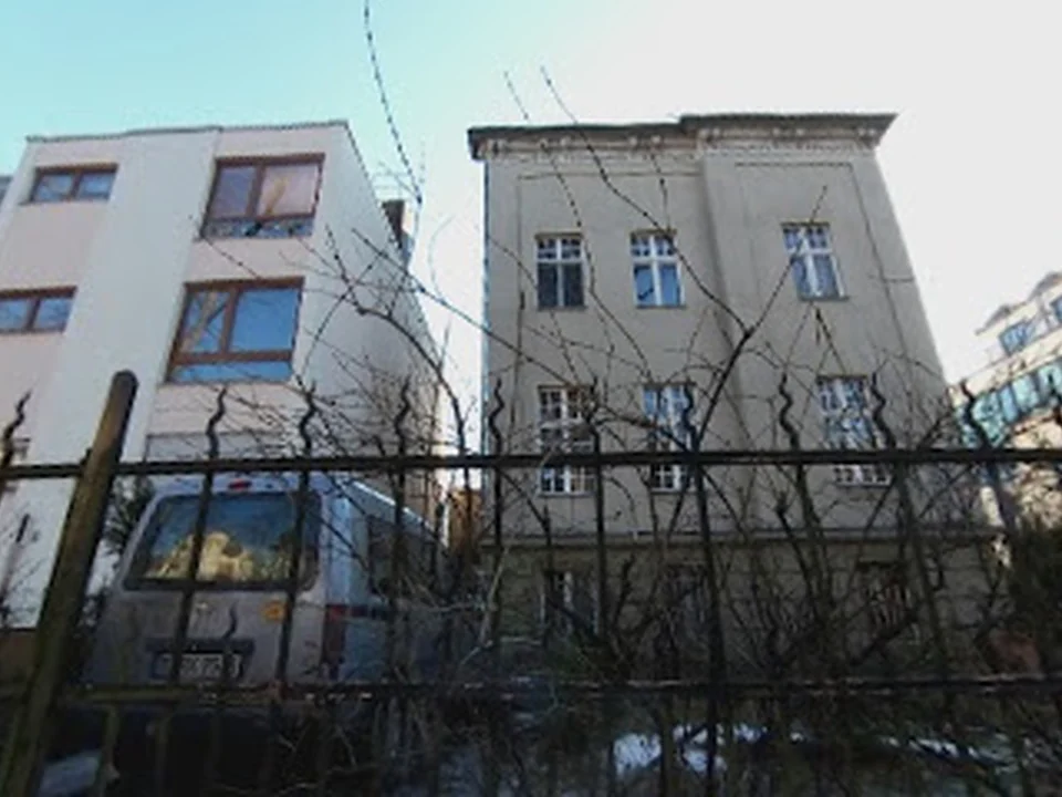 Frau Dr. med. Maike Brokat, Berlin