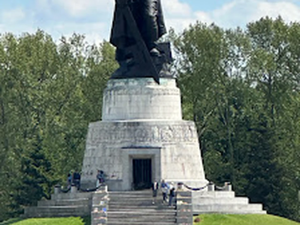 Sowjetisches Ehrenmal Treptow, Berlin