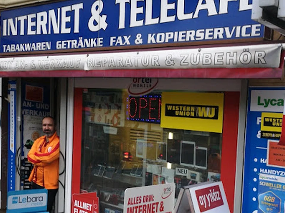 Mobil Point, Western Union, GLS, DPD, UPS, DHL Paketshop 437, Copyshop, Berlin