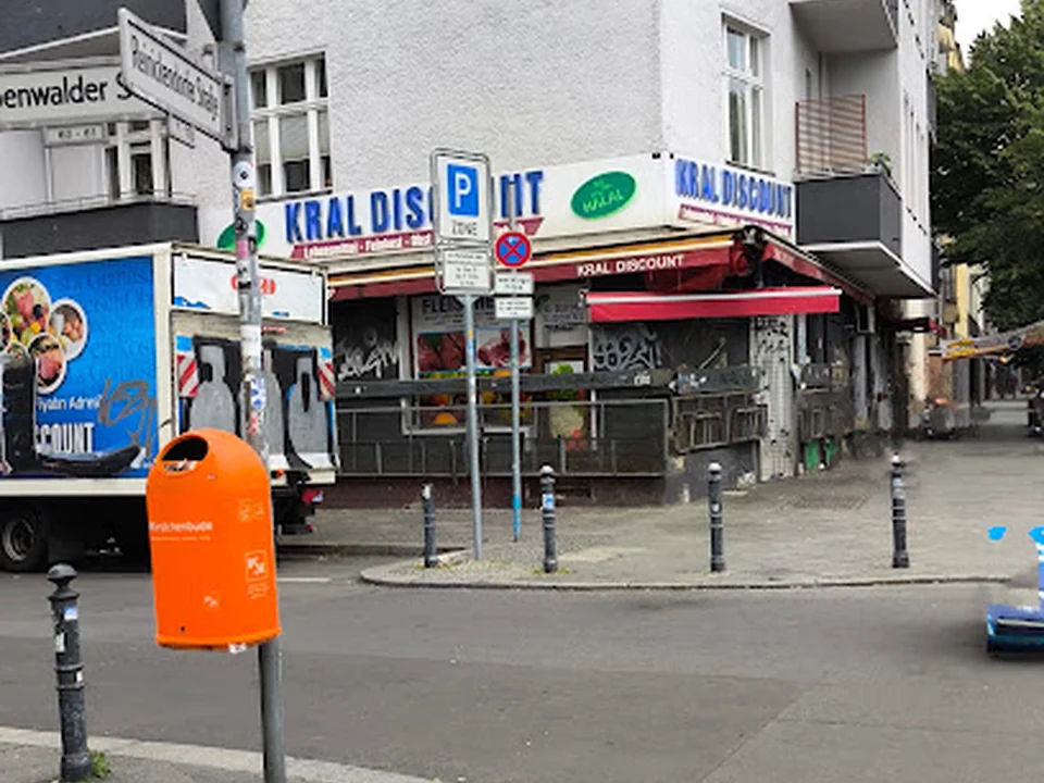 Kral Discount, Berlin