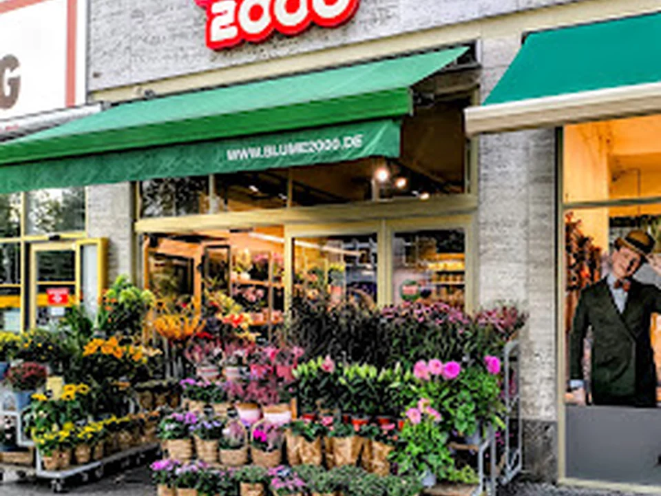 BLUME2000 Berlin Tauentzienstraße