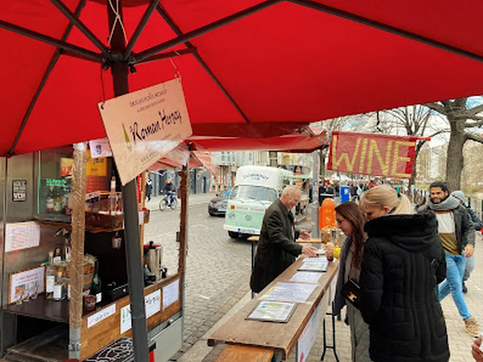 Nowkölln Flowmarkt, Berlin