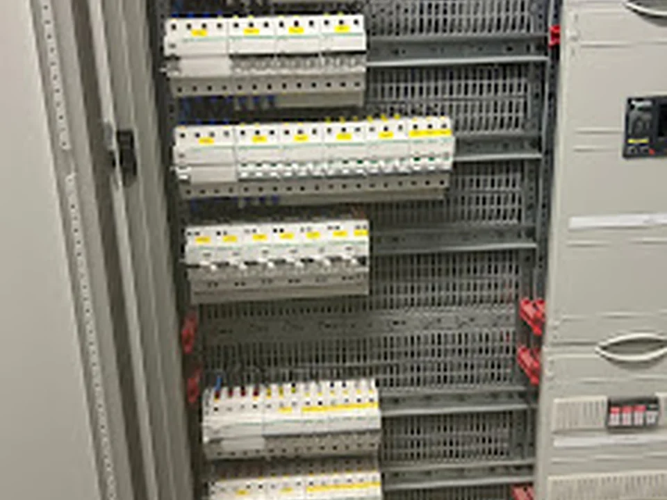 M&Y Elektro GmbH - Elektriker Kreuzberg | Elektro Notdienst, Berlin