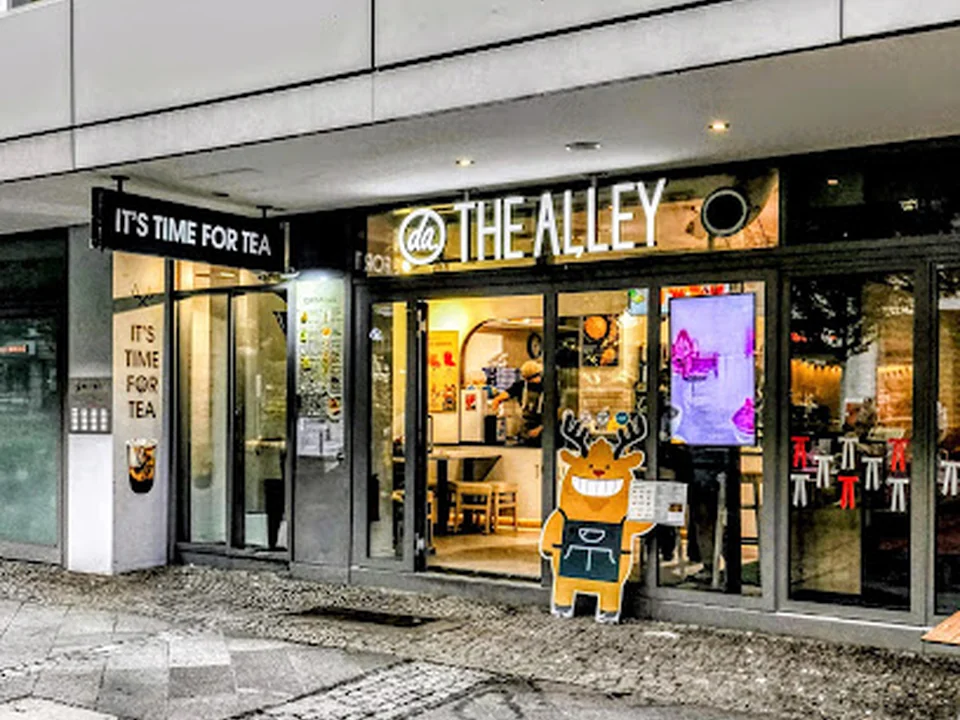 The Alley Wilmersdorf Berlin