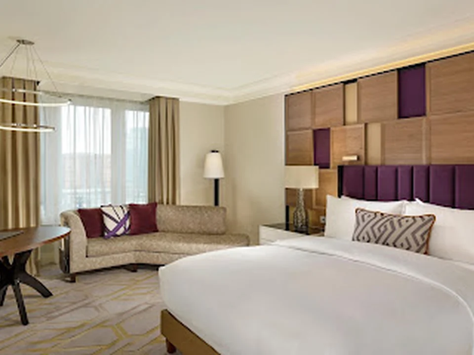 The Ritz-Carlton, Berlin