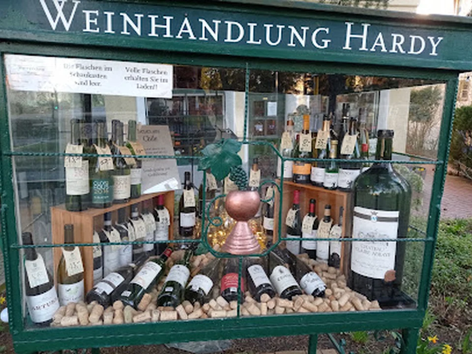 Weinhandlung Hardy mit Raritäten Cabinet, Berlin