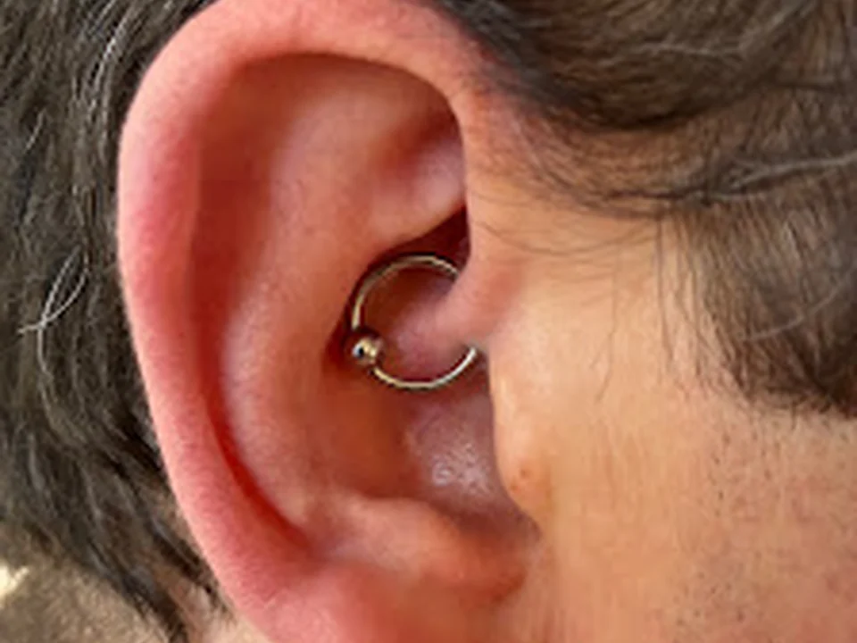 nakedsteel piercing & bodymodification Berlin
