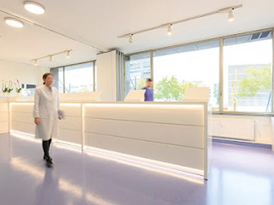 LASERMED am Wittenbergplatz - Augenlasern, Berlin