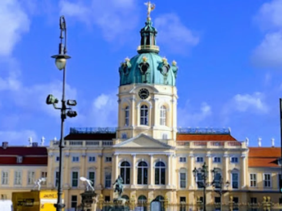 Pneumologische Praxis am Schloss Charlottenburg Dr. med. Andrés de Roux und Timo Weiß, Berlin