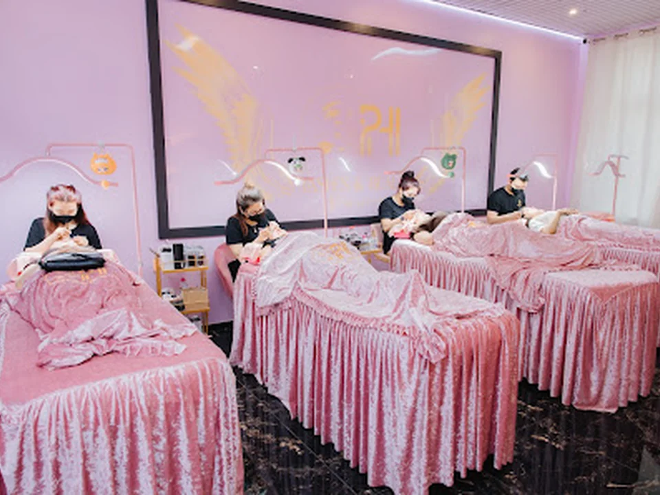 PHI LUXE LASHES®️ | Berlin Lichtenberg