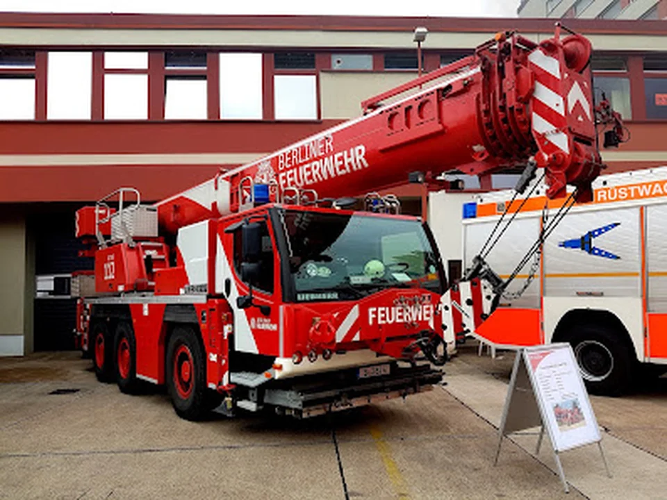 Berliner Feuerwehr -Einsatzsteuerung-