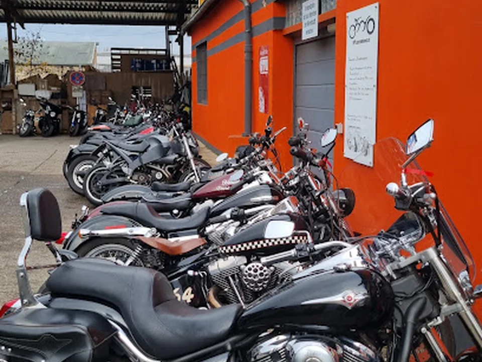 HT-Customizing, Berlin