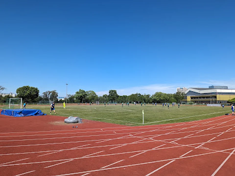 Dominicus-Sportplatz, Berlin