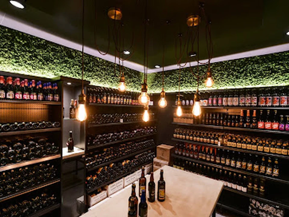 Biererei Bar & Vintage Cellar, Berlin