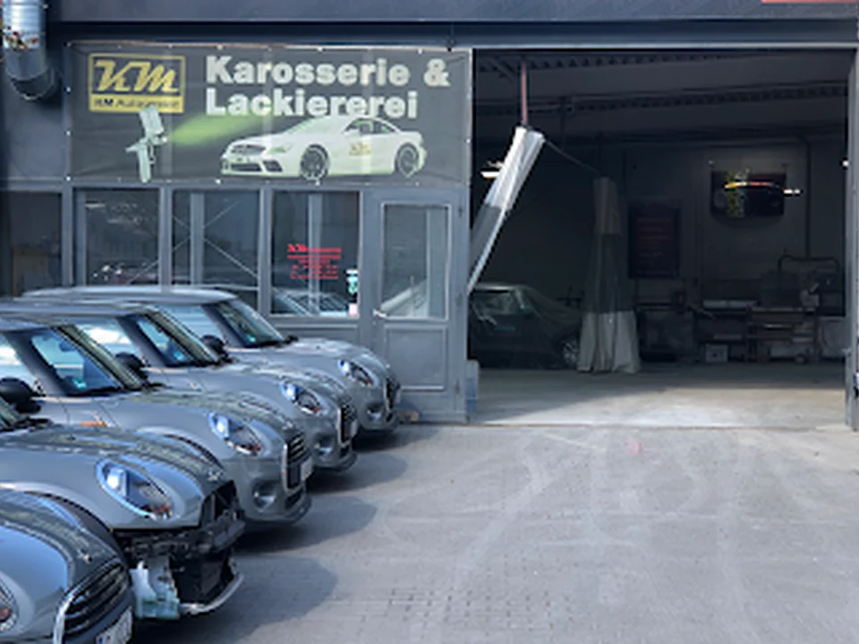 KM Autoservice Karosserie u.Lack, Berlin