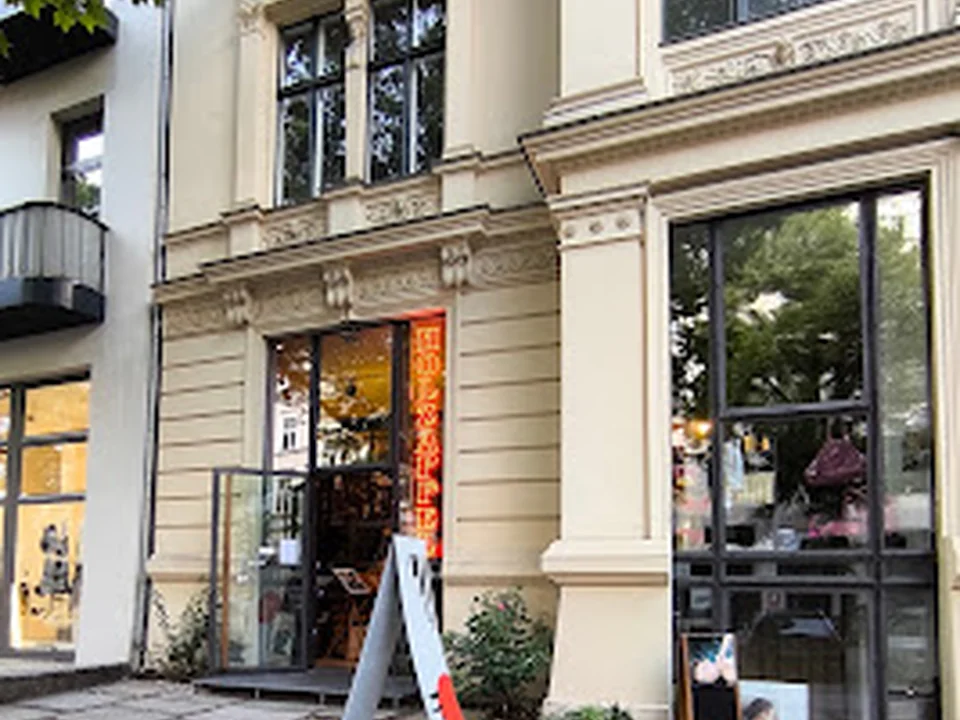 Holzapfel, Berlin