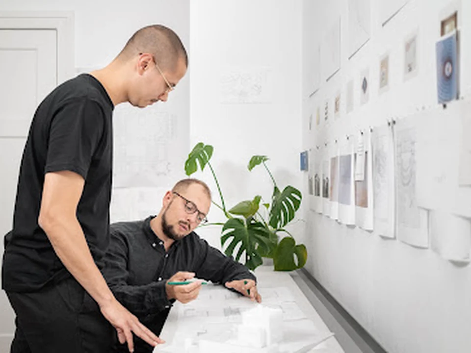 E R N S T - office for architecture GmbH / Architekt / Innenarchitekt / EEE, Berlin