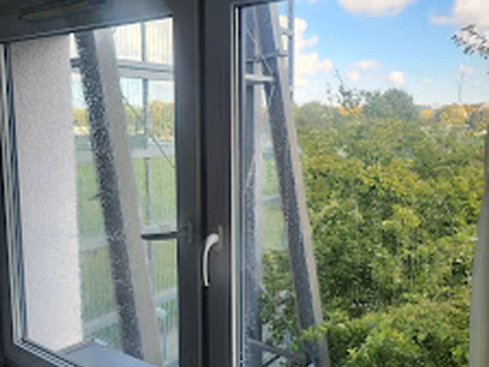Glass und Gebäudereinigung GlanzFenster, Berlin