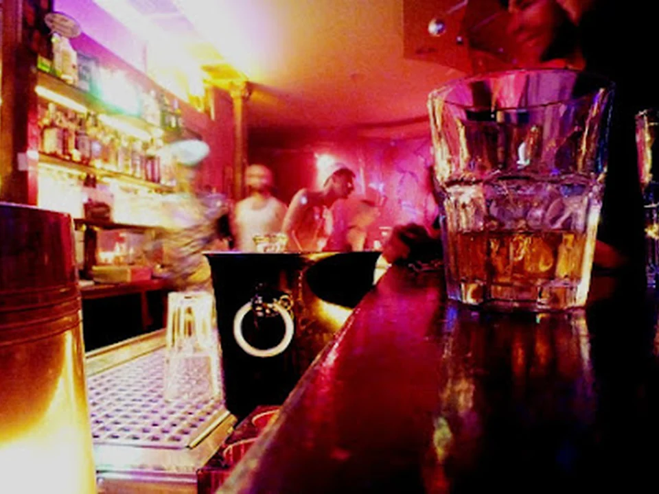 Monster Ronson's Ichiban Karaoke, Berlin