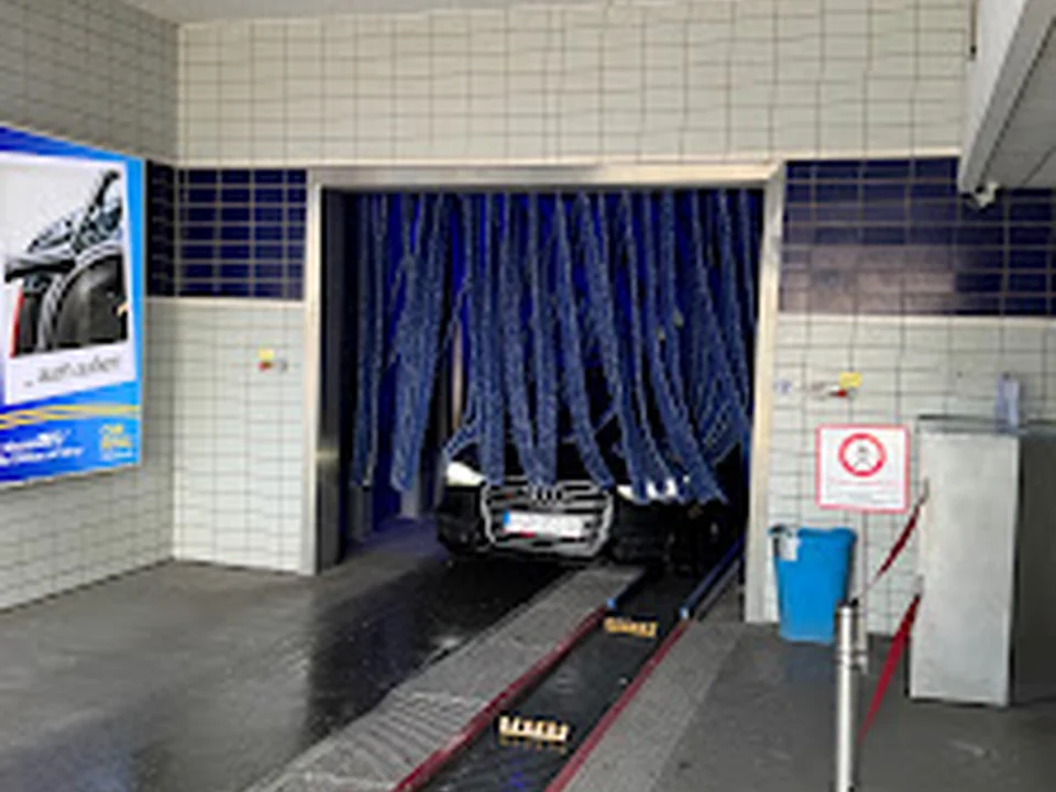 CAR ROYAL Waschstraßen GmbH, Berlin