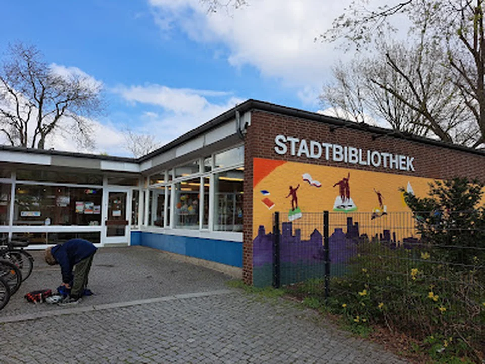Stadtbibliothek Reinickendorf - Stadtteilbibliothek Reinickendorf-West, Berlin