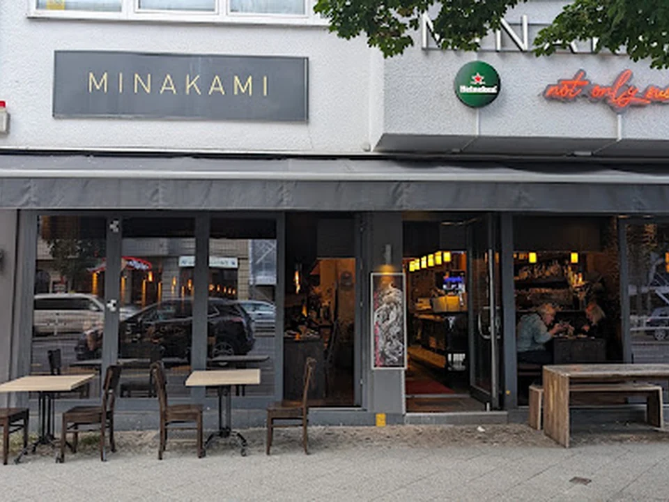 Minakami - Japanese Fusion Kitchen - Sushi Charlottenburg Berlin