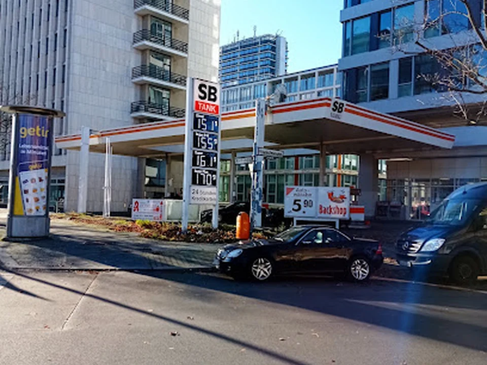Freie Tankstelle, Berlin