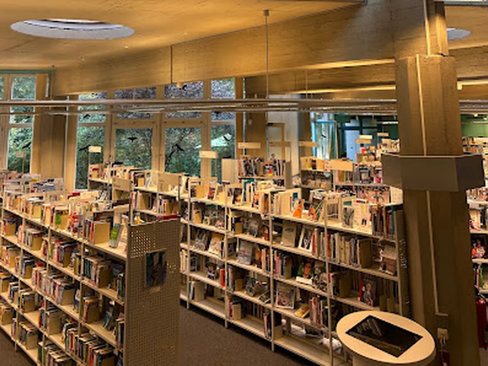 Bibliothek Tempelhof "Eva-Maria-Buch-Haus", Berlin