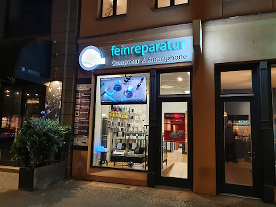 Feinreparatur Handy und Laptop Reparatur Berlin