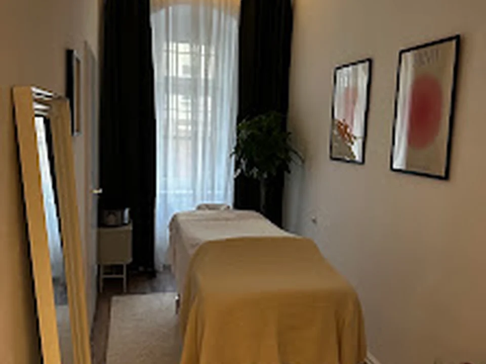 Camilo Klinger Massage Studio, Berlin