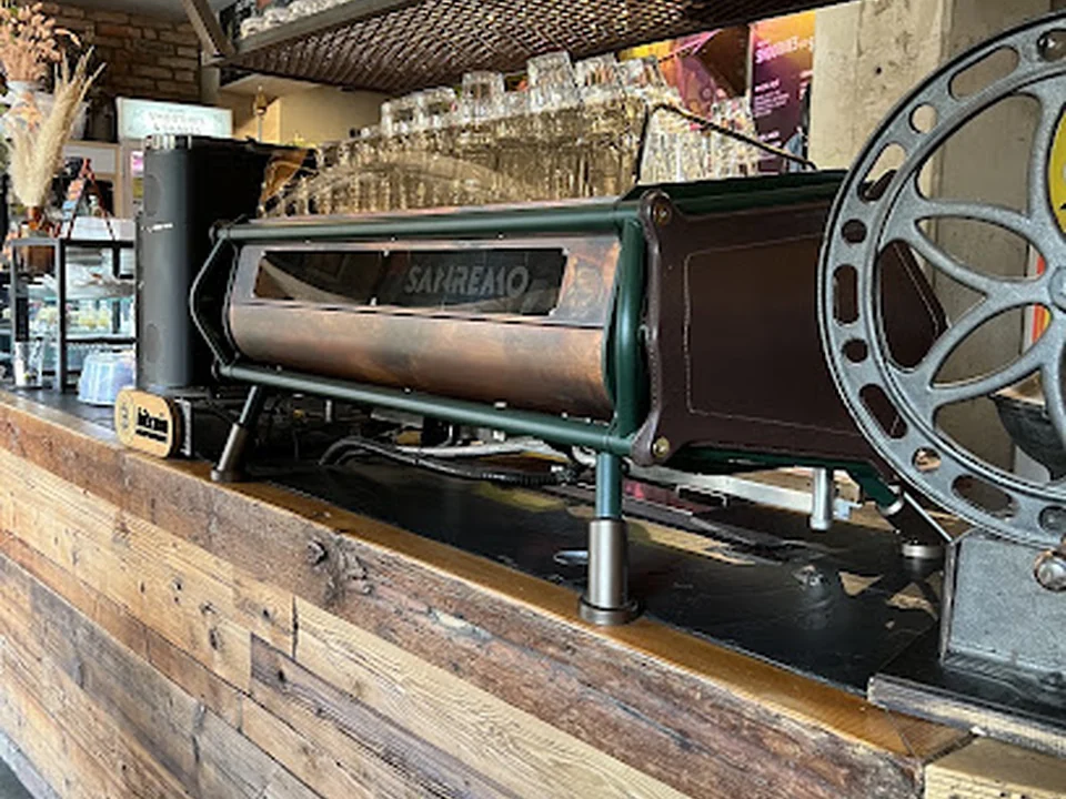 Cafe Holzmarktperle, Berlin
