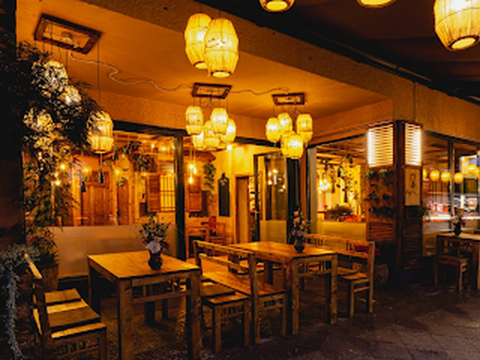 Ong Cat, Berlin
