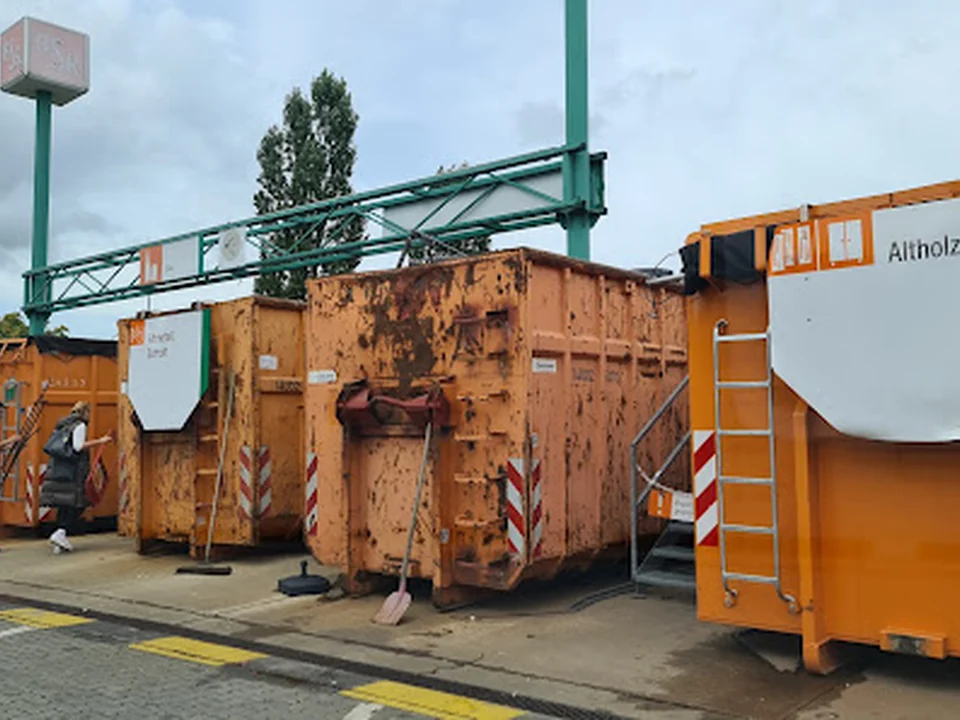 BSR Recyclinghof Brunsbütteler Damm, Berlin