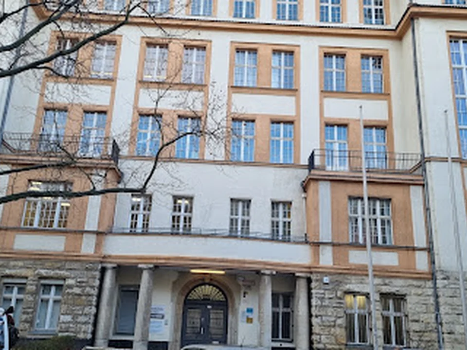 Volkshochschule Charlottenburg Wilmersdorf Lernzentrum, Berlin