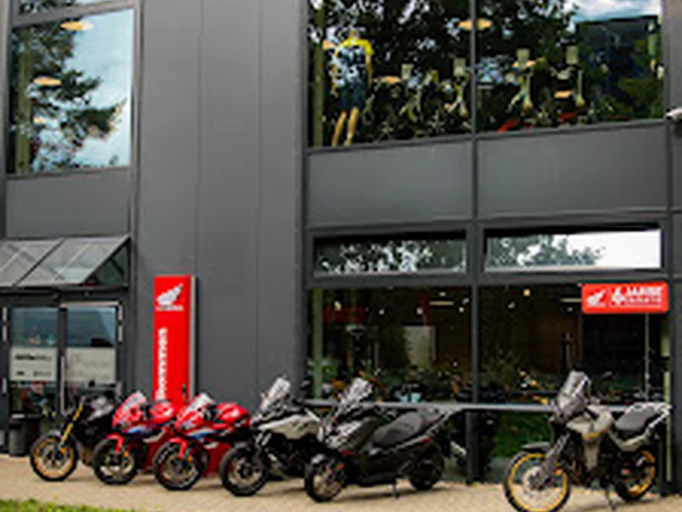 GST Berlin Dreilinden GmbH - Dein KTM, Honda, Husqvarna & GASGAS Vertragshändler