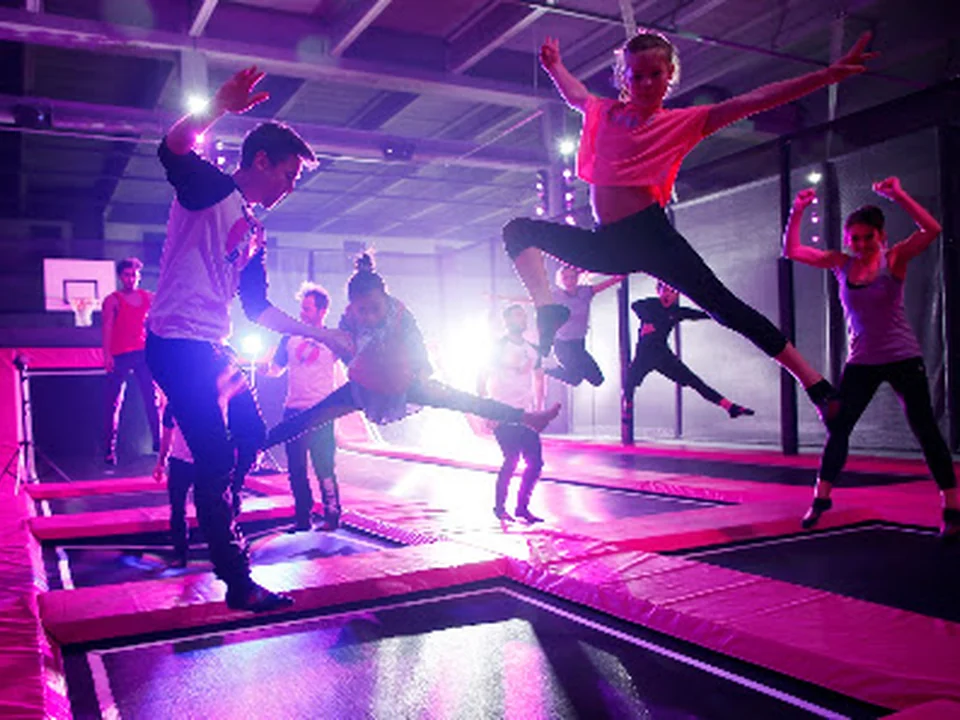 SPRUNG RAUM Trampolinpark Berlin