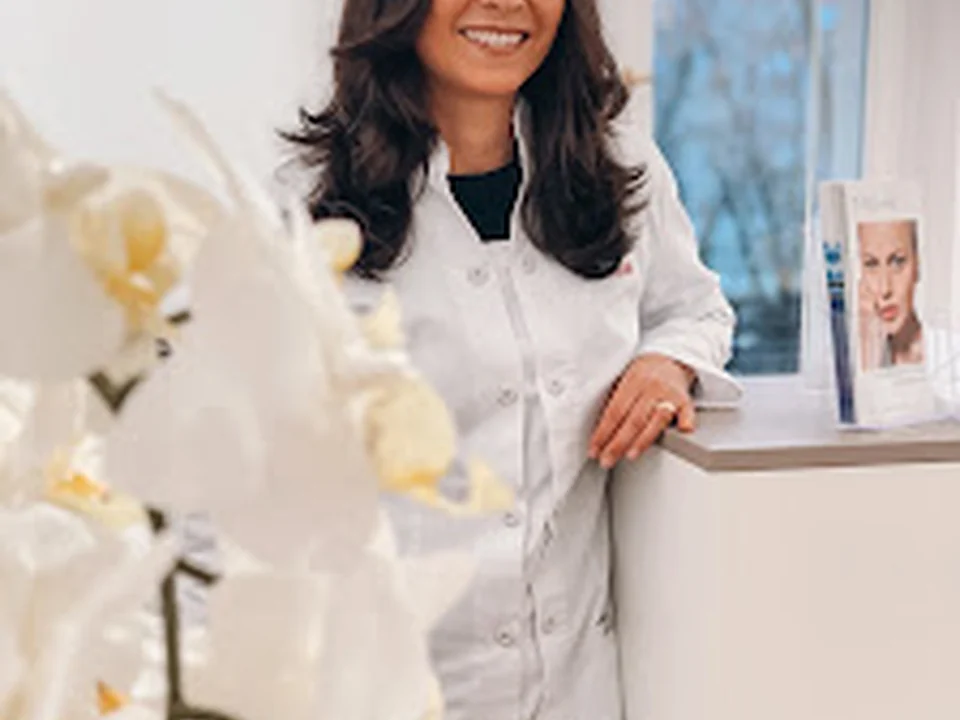 Frau Dr. med. Susan Khouw Privatpraxis, Berlin