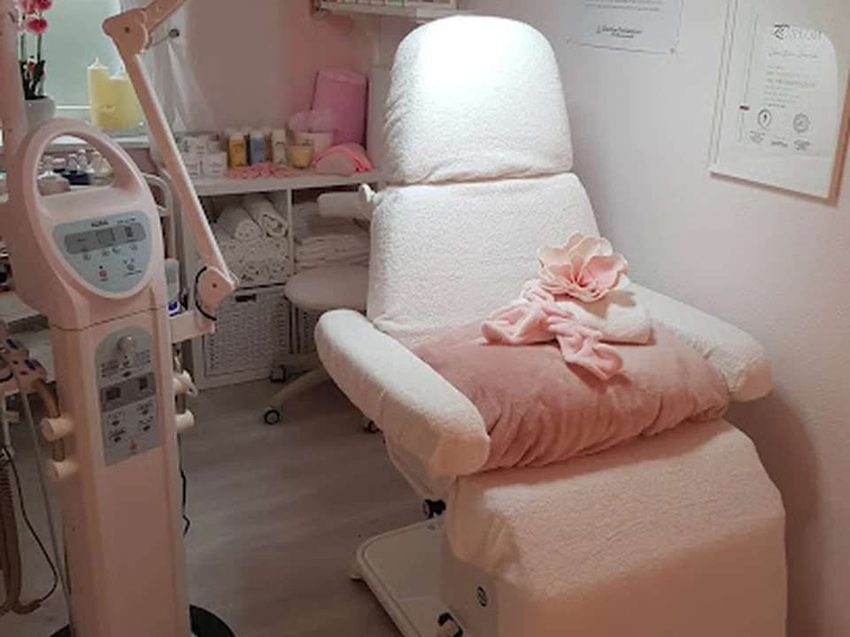 Kosmetik & Fußpflegesalon Karina, Berlin