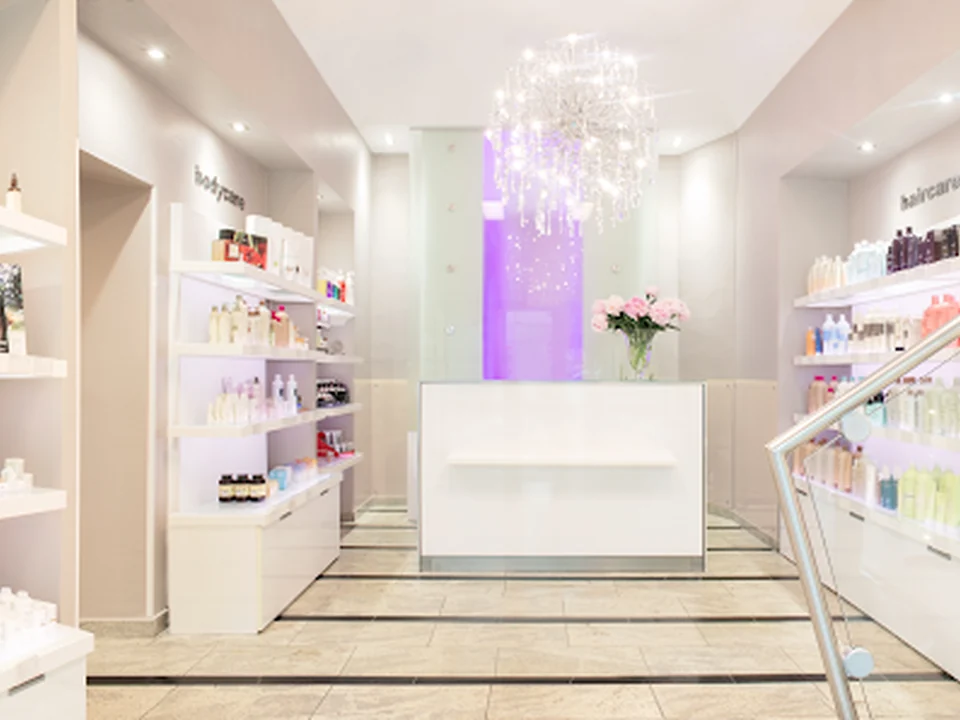 Strauch Friseure Berlin Aveda Salon