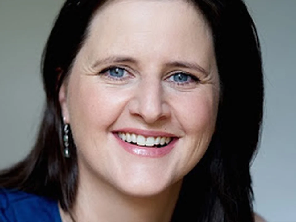 Dipl.-Psych. Anja Benesch | Psychotherapie | Achtsames Selbstmitgefühl MSC - Mindful Self-Compassion | Breathwork | Retreats, Berlin