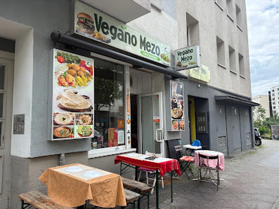 Vegano Mezo, Berlin