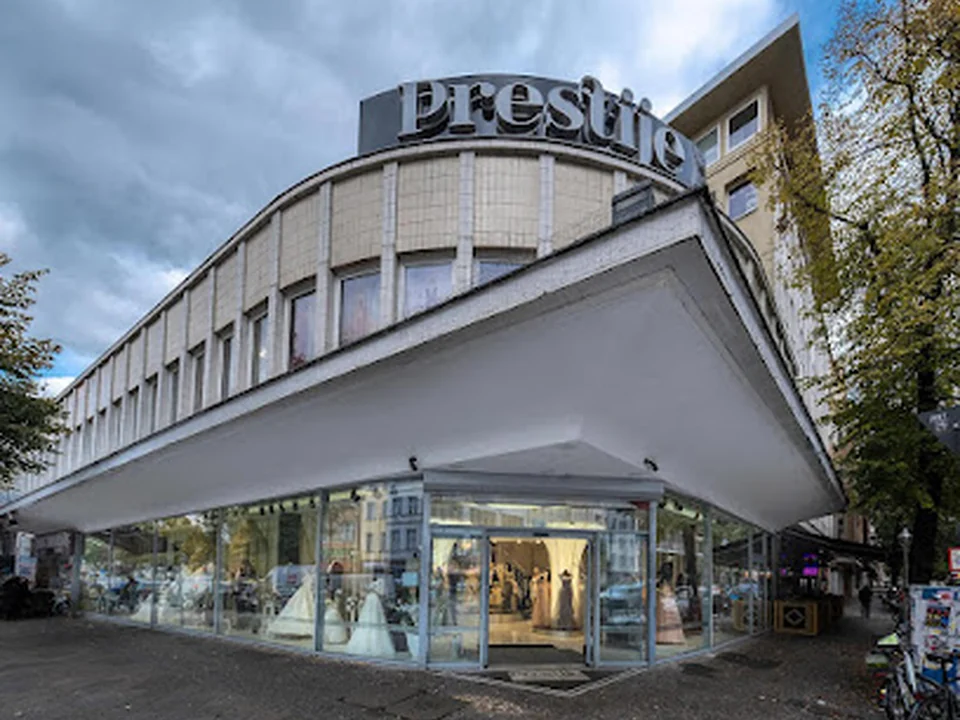 Abendmode & Brautkleider in Berlin | Prestije Mode