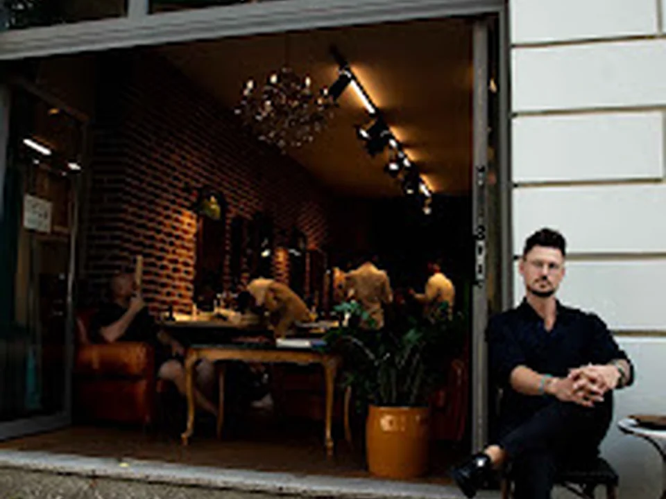 UPPAMAN | Men's Hair • Beard • Skin • Nails | Berlin Charlottenburg