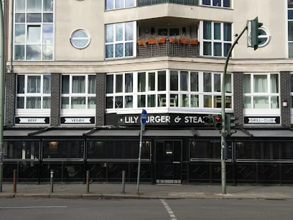 Lily Burger "Beef & Vegan Grill-Club, Berlin