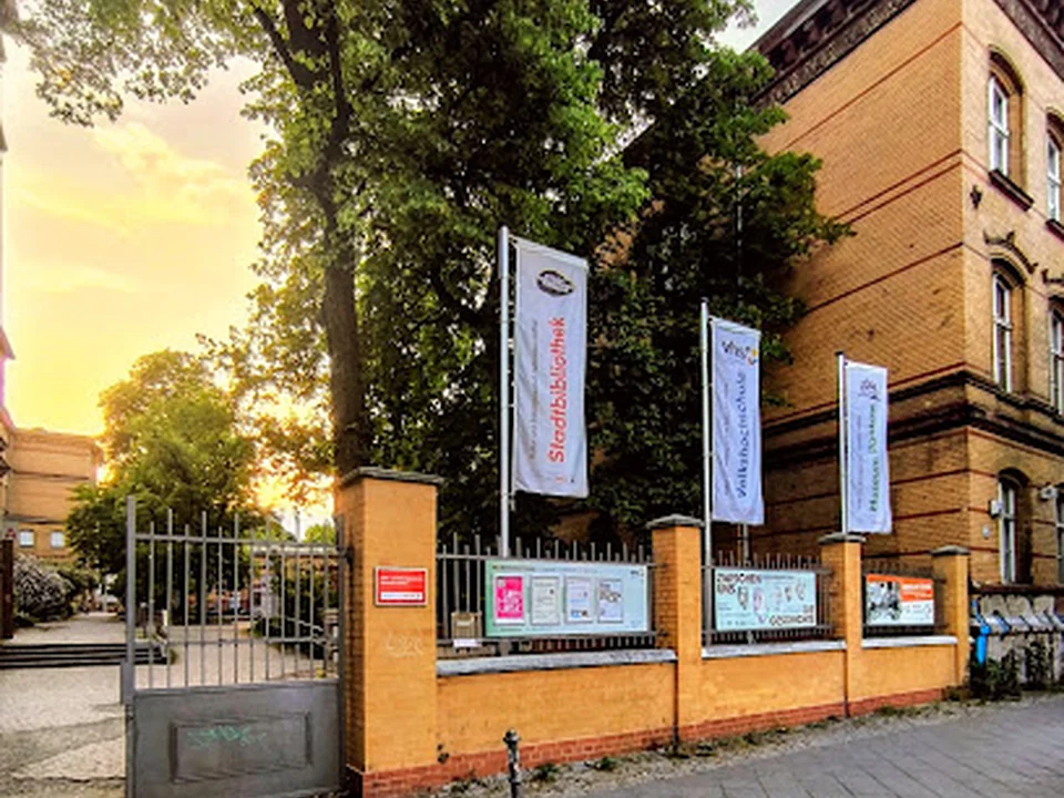 Bibliothek am Wasserturm, Berlin