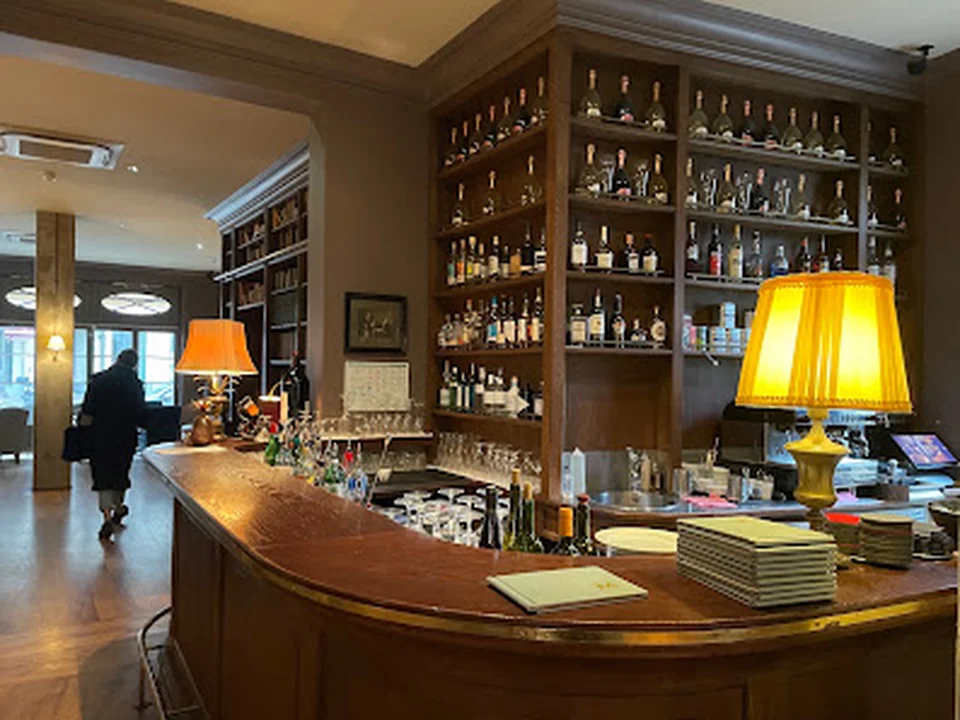 Bijou Bar, Berlin